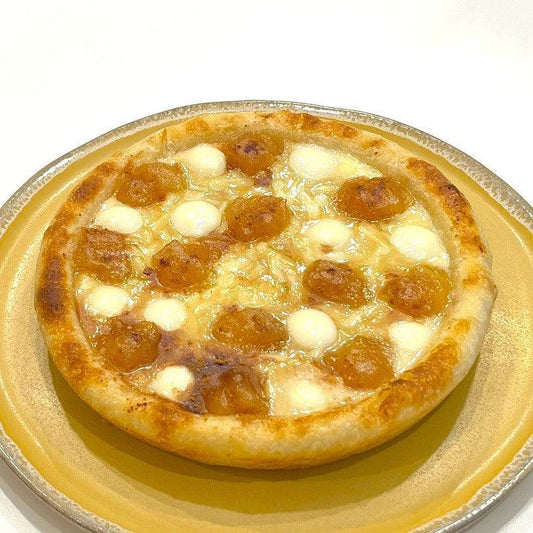 【FOCACCIA DISH PIZZA】４種のチーズとアップルシナモン | PIZZA PORT（ピザポート）