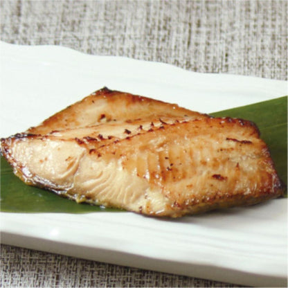 【化粧箱付】味くらべ(甘粕さけ,赤魚,甘粕銀だら,味噌さけ,ほっけ,味噌銀だら) | 新潟小川屋