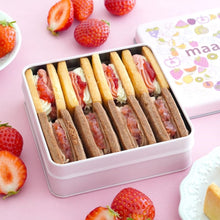 画像をギャラリービューアに読み込む, あまおう苺クッキーサンド(ホワイトチーズ＆ショコラ)
