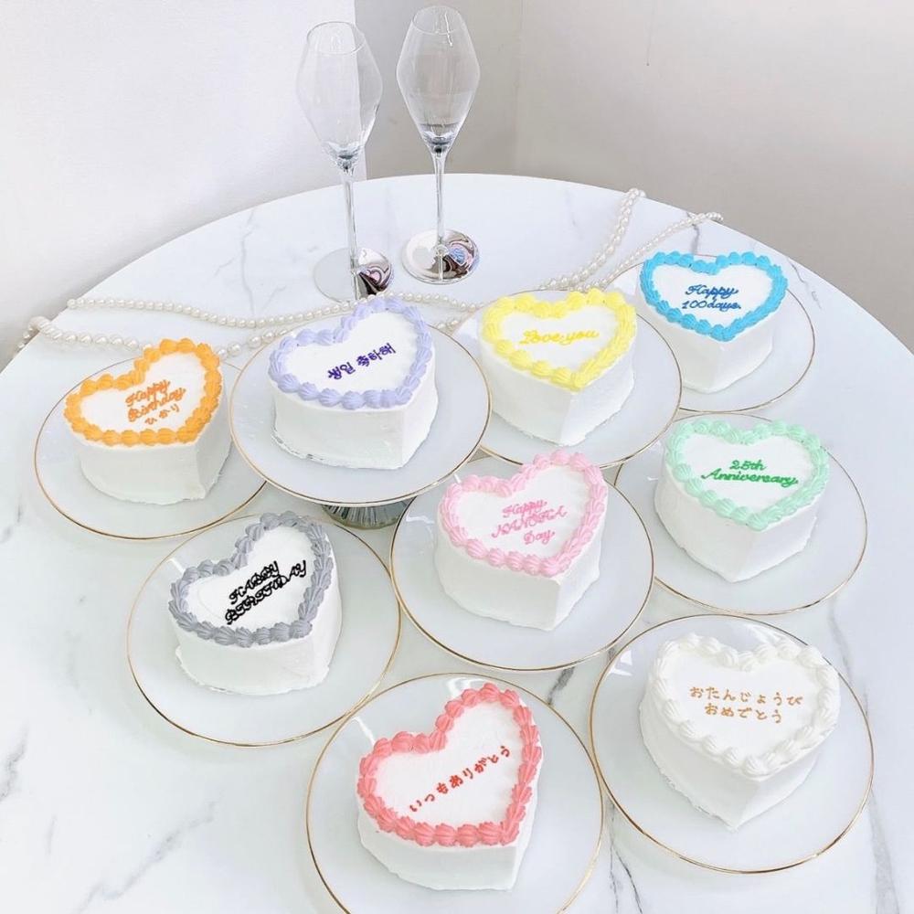 白いハート型センイルケーキ | Rstyle