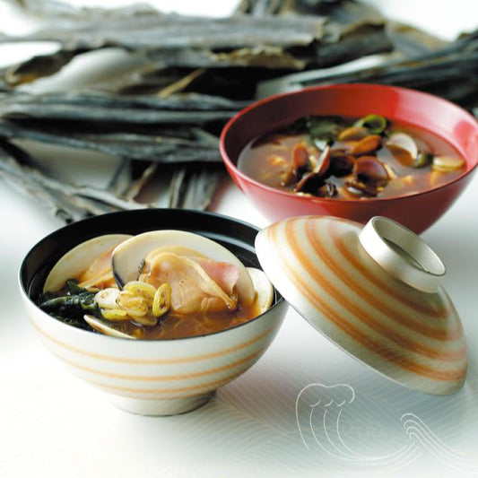 極-kiwami-貝たっぷり味噌汁 赤だし
