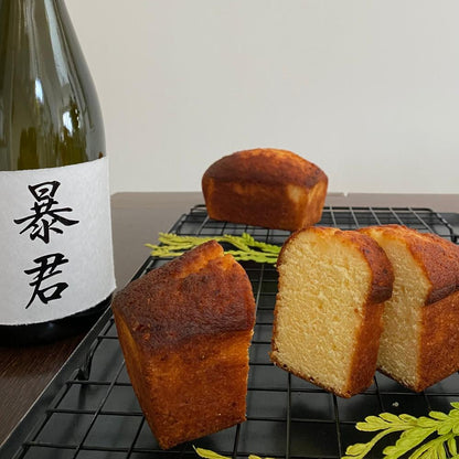暴君 純米大吟醸 斗瓶囲い活性滓酒＋暴君ケーキ25　セット | 日本酒屋