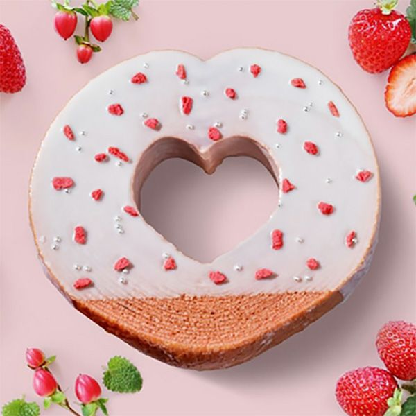 ハートの苺プレミアムバウムクーヘン