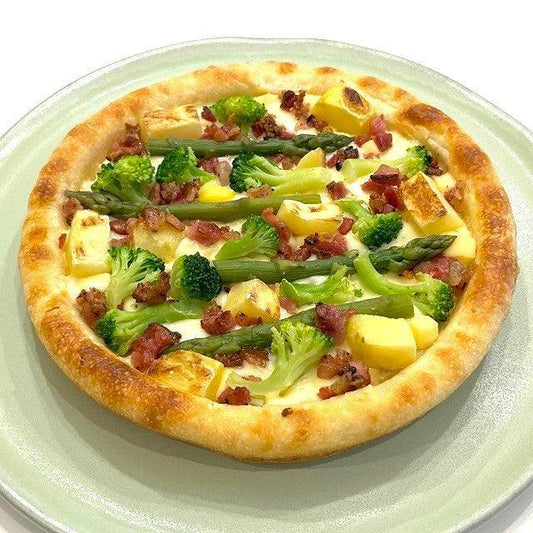 【FOCACCIA DISH PIZZA】アスパラとブロッコリーのジャーマンポテト | PIZZA PORT（ピザポート）