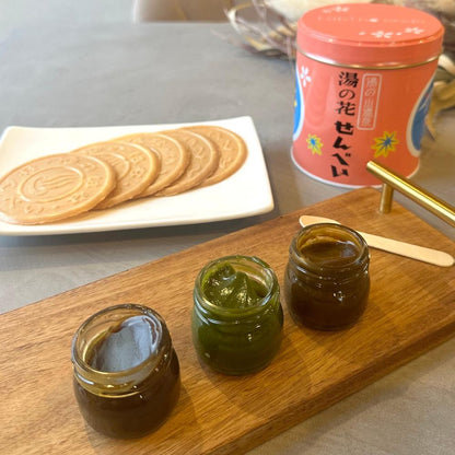 湯の花せんべいと3種の伊勢茶餡ギフトセット