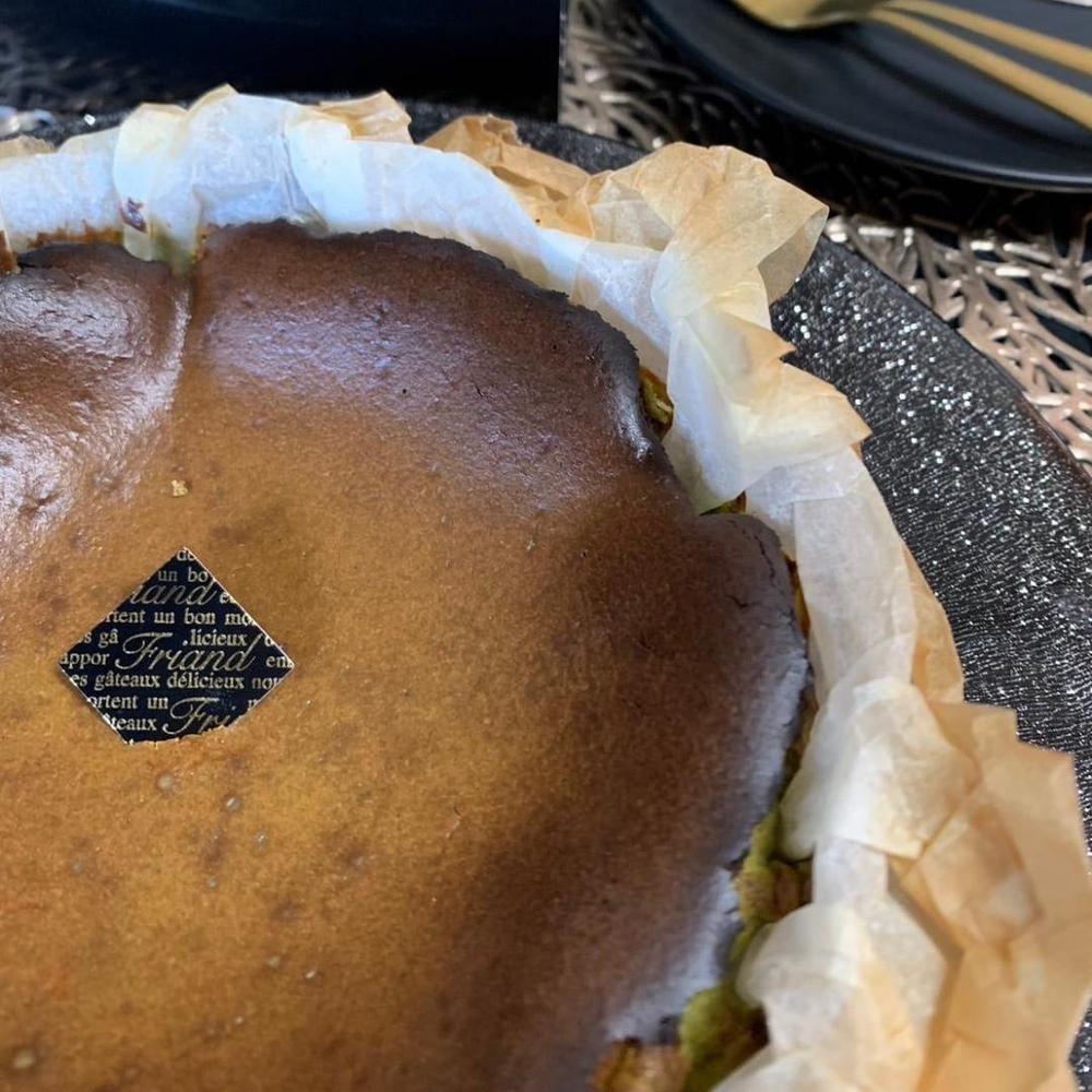 抹茶バスクチーズケーキ