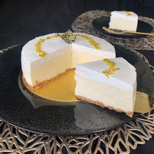 画像をギャラリービューアに読み込む, ★夏季限定★ふんわりレアチーズケーキ☆バースデーケーキや記念日ギフトやお祝いプレゼントにも♪ | tassy（タッシー）
