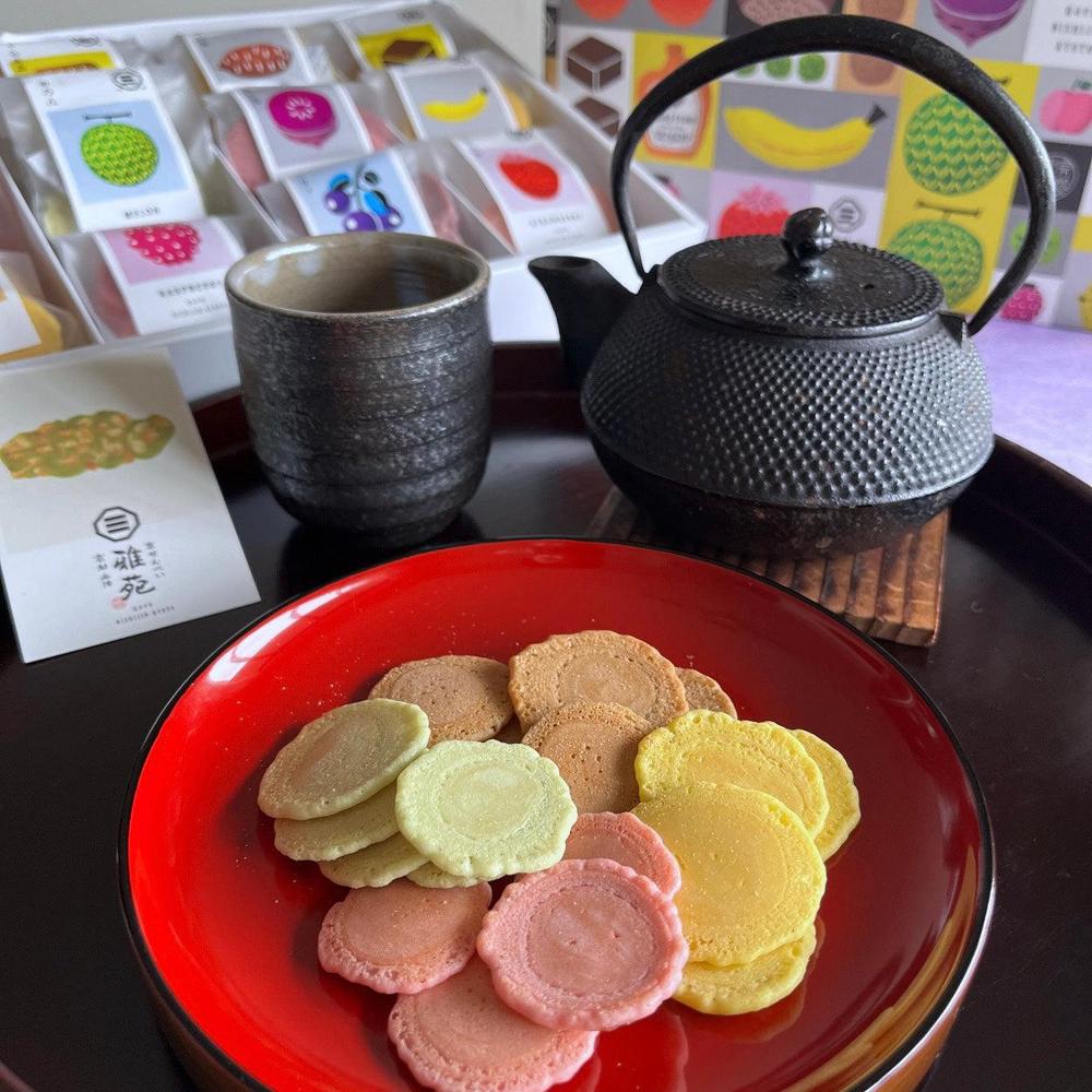 iroiro菓 ～みやび～ 12種類 | 京せんべい 雅苑