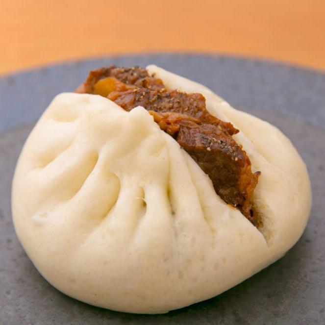 黒毛和牛のステーキまん　5個 | 新村畜産