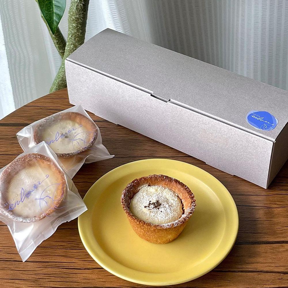 夙川バニラチーズタルト