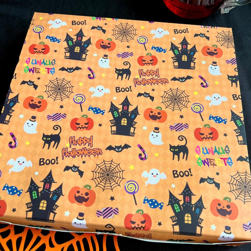 ハロウィンドーナツ16個BOX – DELISH MALL