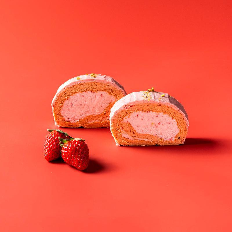 古都華苺のロールケーキ