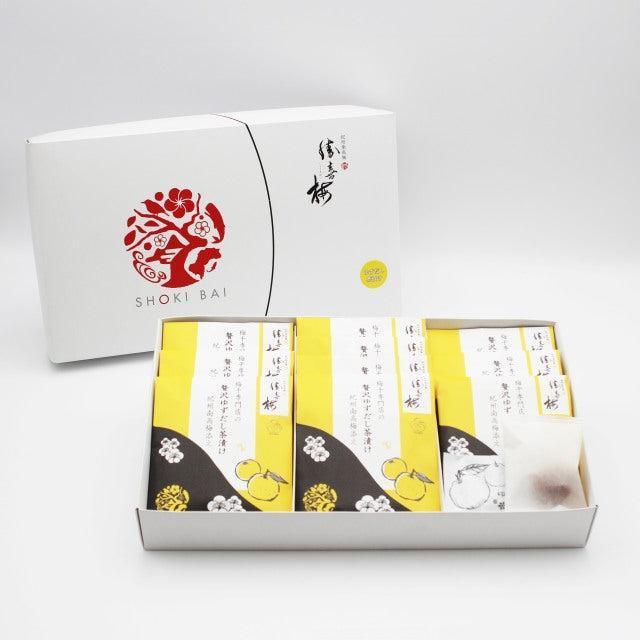 梅干専門店の贅沢ゆずだし茶漬け 紀州南高梅添え（4袋 / 6袋 / 10袋）