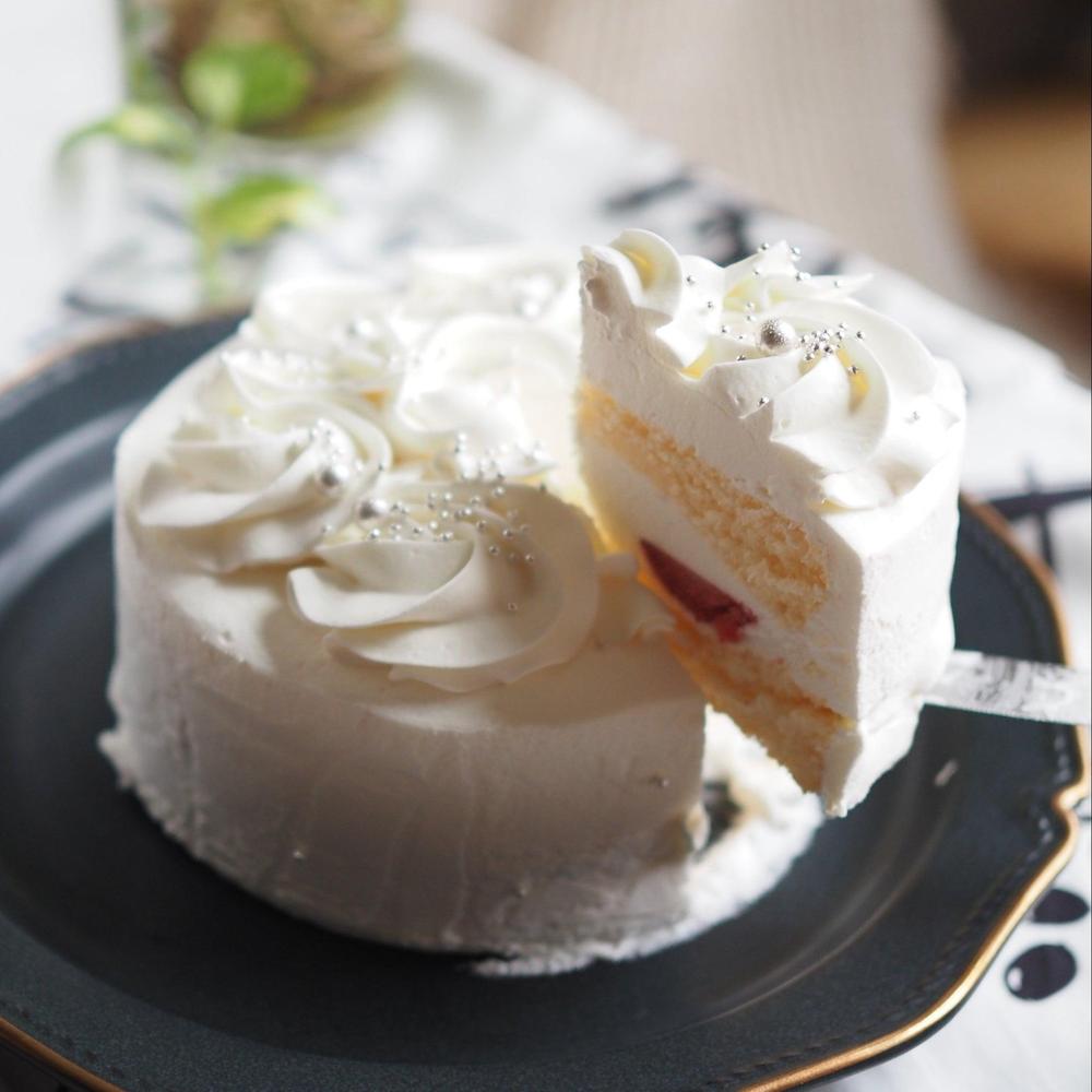 ショートケーキ⭐︎ 送料無料】シンプルショートケーキ(4号/5号/6号) | blanctigre