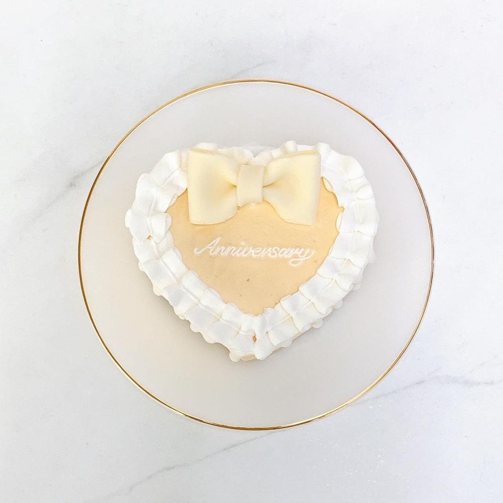 フリルリボンドリップケーキ