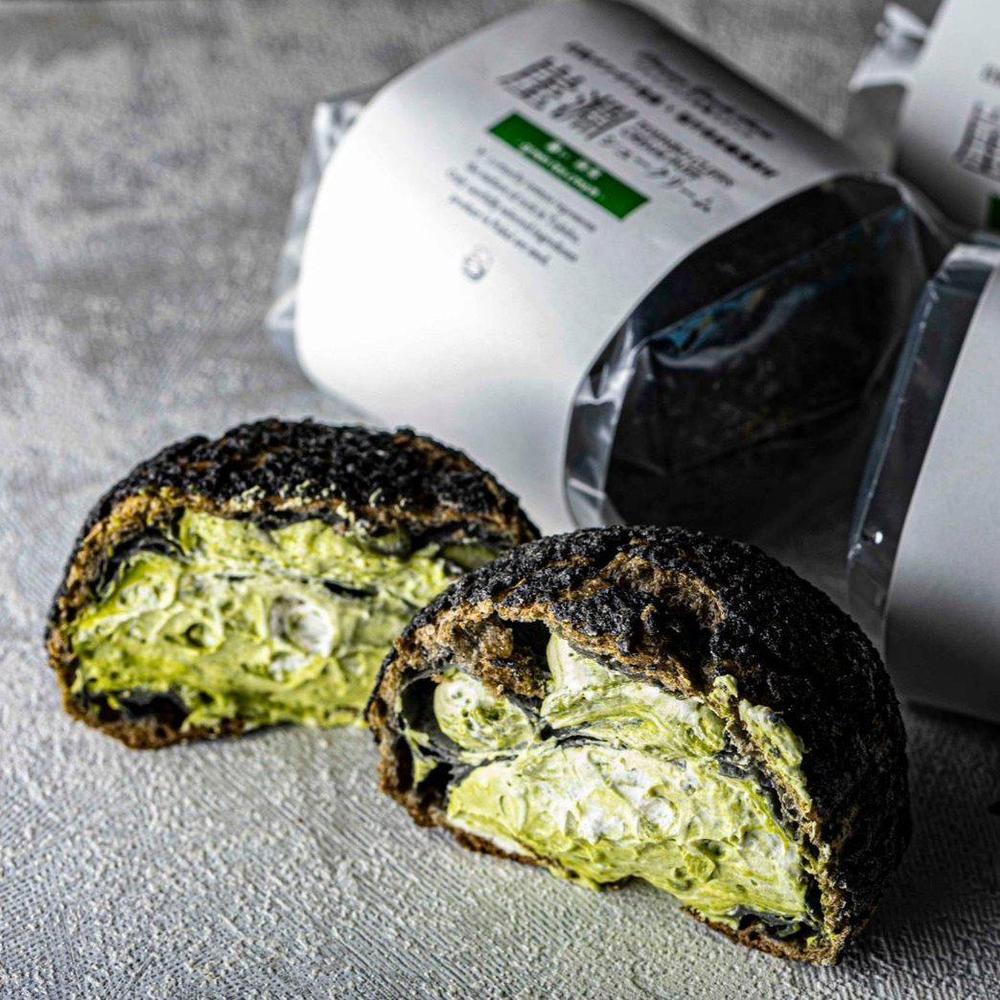 岩肌食感！崖淵シュークリーム 濃い抹茶 | 福日和