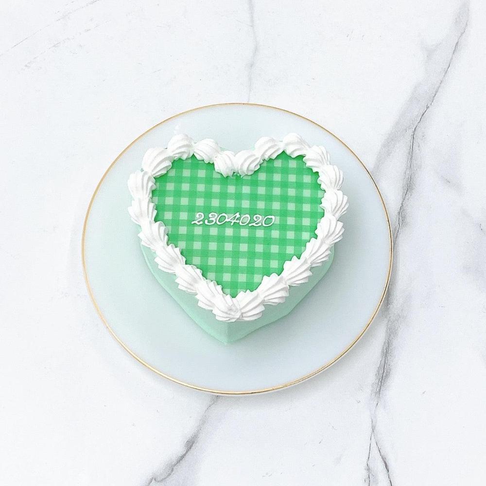 ハート型ギンガムチェックケーキ 4号 | Rstyle