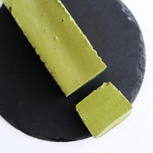 画像をギャラリービューアに読み込む, 抹茶のクリームチーズケーキ フルサイズ
