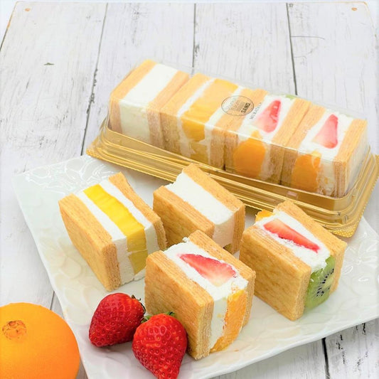 旬果キューブバウムサンド