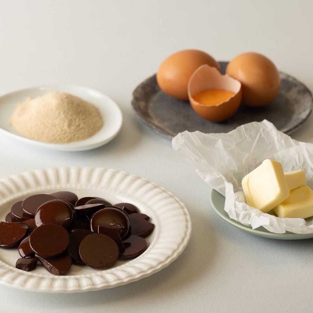 有機カカオのグルテンフリーガトーショコラ | バス停前お菓子工場 ちぃラボ