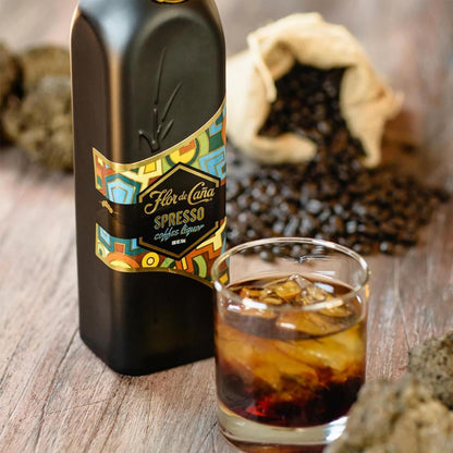 フロール デ カーニャ エスプレッソ（Flor de Cana SPRESSO） 25% 700ml 