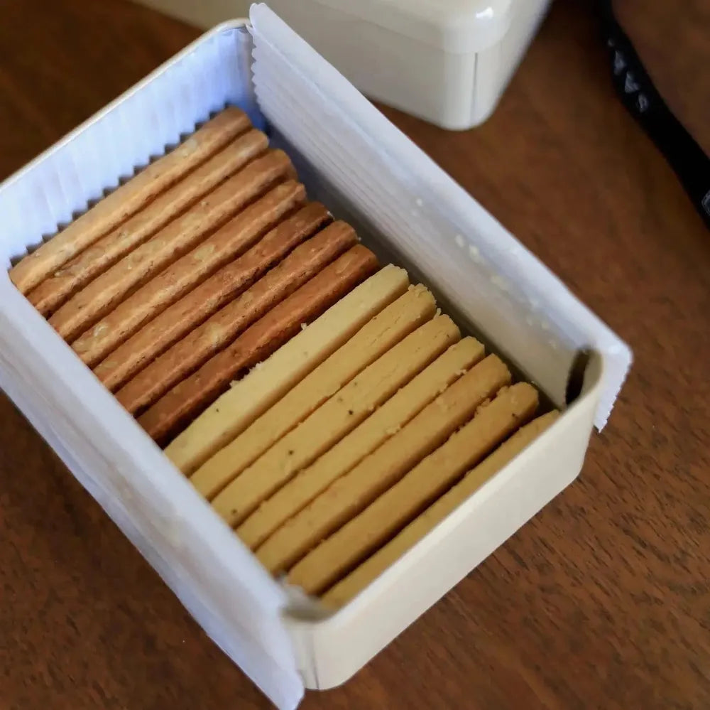 SARIS Cookies Sカン(S缶) - OLIVE - クッキー缶 4種フレーバー -オリーブ -