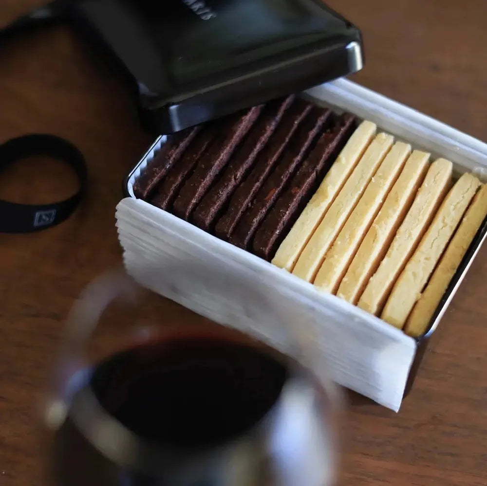 SARIS Cookies Sカン(S缶) - NOIR - クッキー缶 4種フレーバー -ノワール -