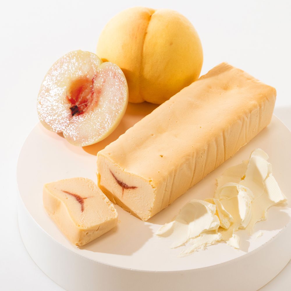 岡山白桃のクリームチーズケーキ フルサイズ