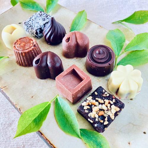 ホワイト＆ミルク＆ビター＆生チョコ詰合わせ＜10個＞オーガニックチョコ使用