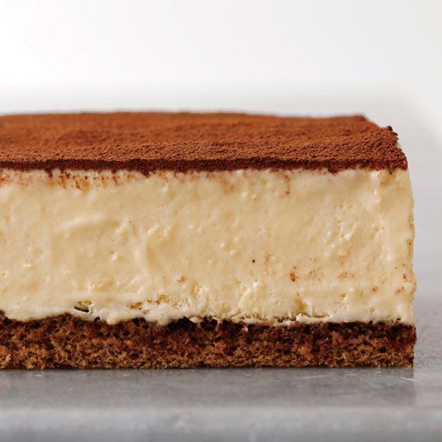 【9/5まで早期ご予約割引10%OFF！】ふんわりとろけるティラミス【木箱入】 | M-dish（エムディッシュ）