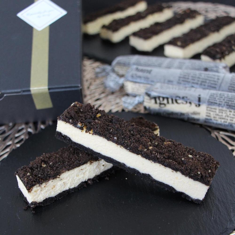 スティックチーズケーキクッキークリーム【5本BOX】 ☆バレンタインやホワイトデー☆誕生日プレゼントや記念日ギフトにも☆