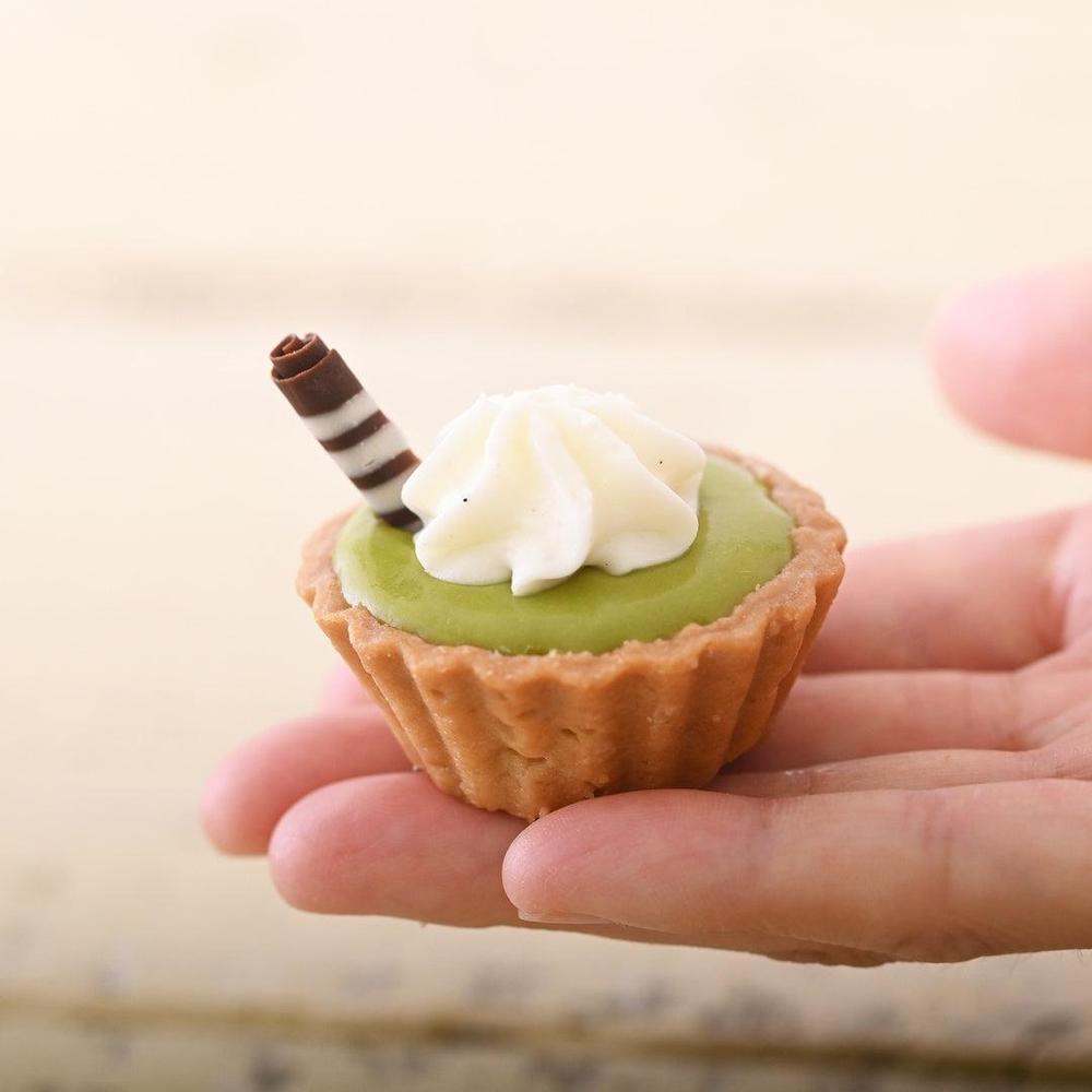 タルト@処分SALE 株式会社アデリーのホシフルーツ 星のアイスクリームタルトを贈る