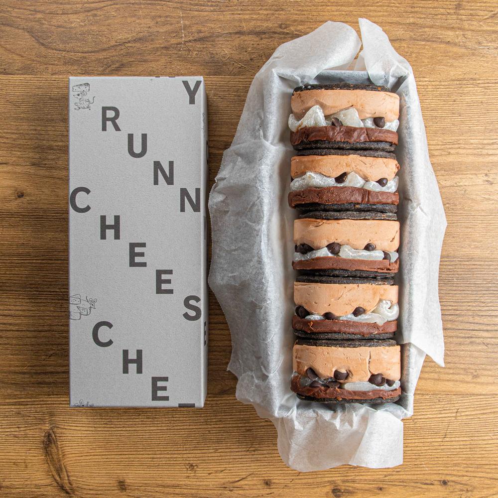 羽二重チョコバターチーズサンド 5個入 | RUNNY CHEESE（ラニーチーズ）