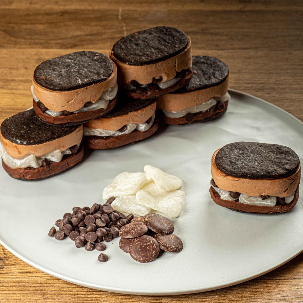 羽二重チョコバターチーズサンド 5個入 | RUNNY CHEESE（ラニーチーズ）