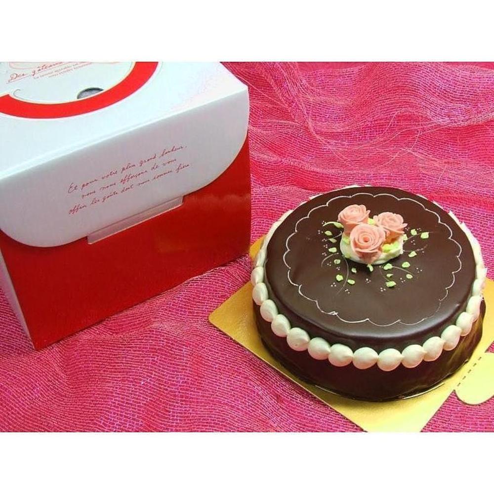 チョコレートバタークリームケーキ