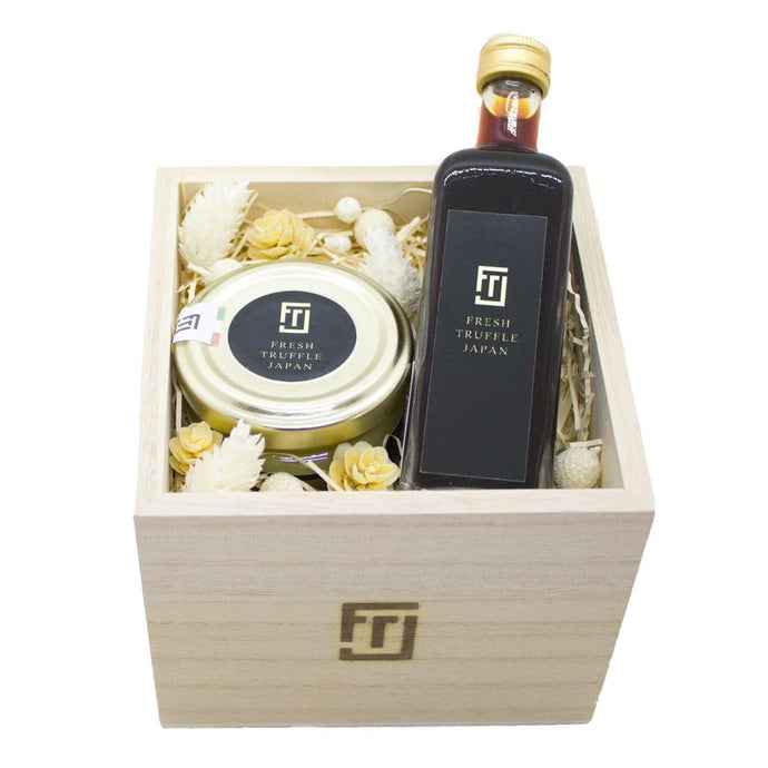 白トリュフ醤油と黒トリュフ塩のセット | FRESH TRUFFLE JAPAN （フレッシュ トリュフ ジャパン）