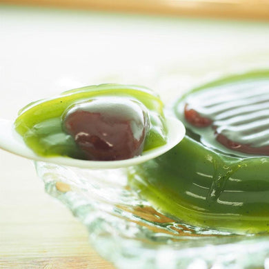 とろける抹茶くずもち ほんのり塩あんこのせ
