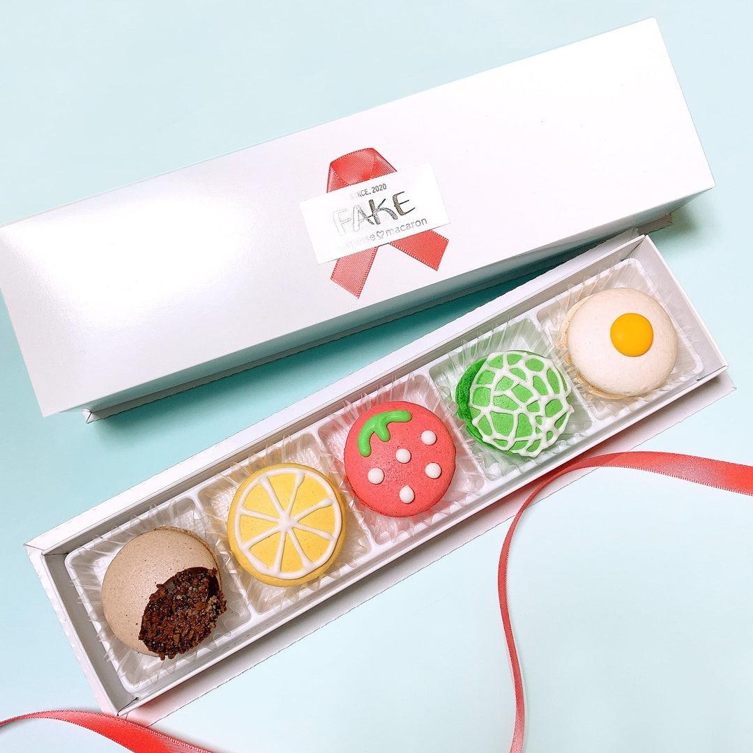 そっくりマカロンBOX | FAKE surprise sweets（フェイク サプライズ ...