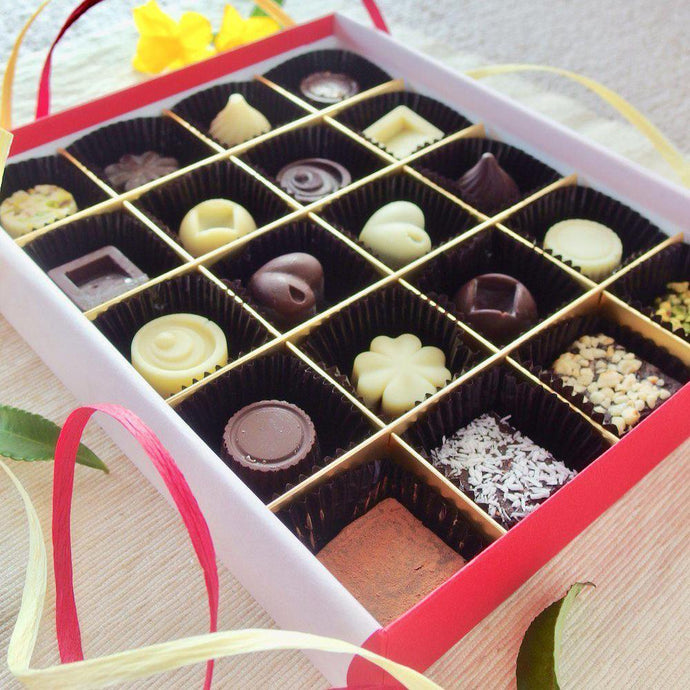 白砂糖不使用オーガニックホワイト＆ビター＆生チョコ詰合わせ＜20個＞ | イタリアン自然食品の店 クッチーナ・リナルド