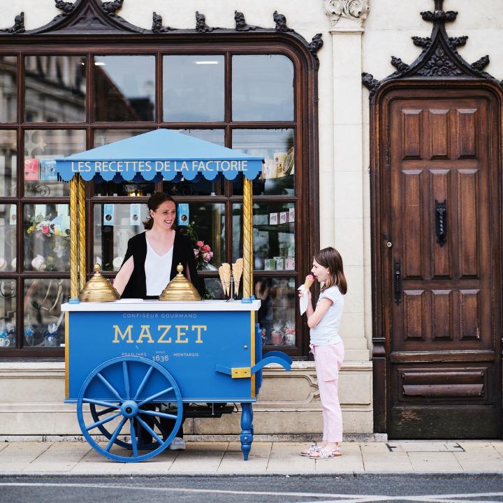 MAZET