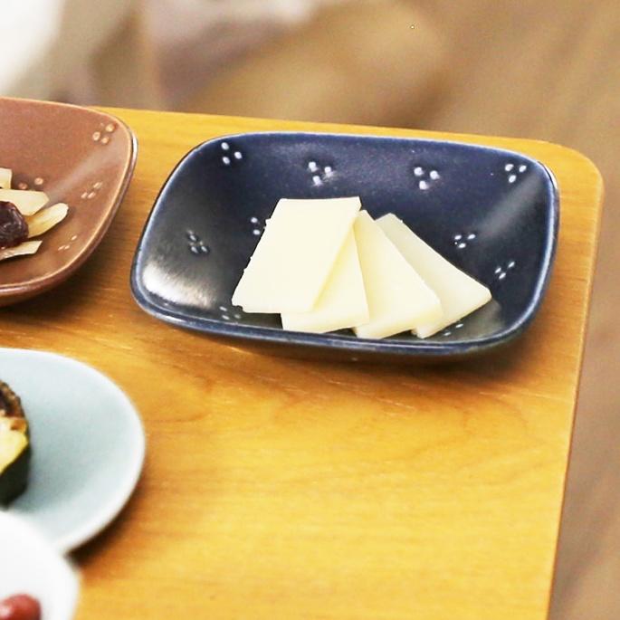 Teshio 星かげ豆皿 マット（ネイビー）