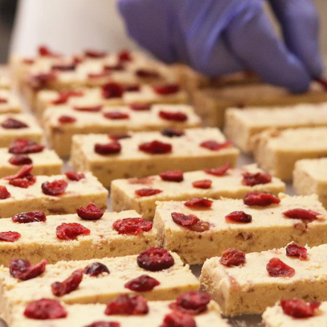 チーズケーキサンド - CHEESECAKE SAND - いちごベリー 6本入
