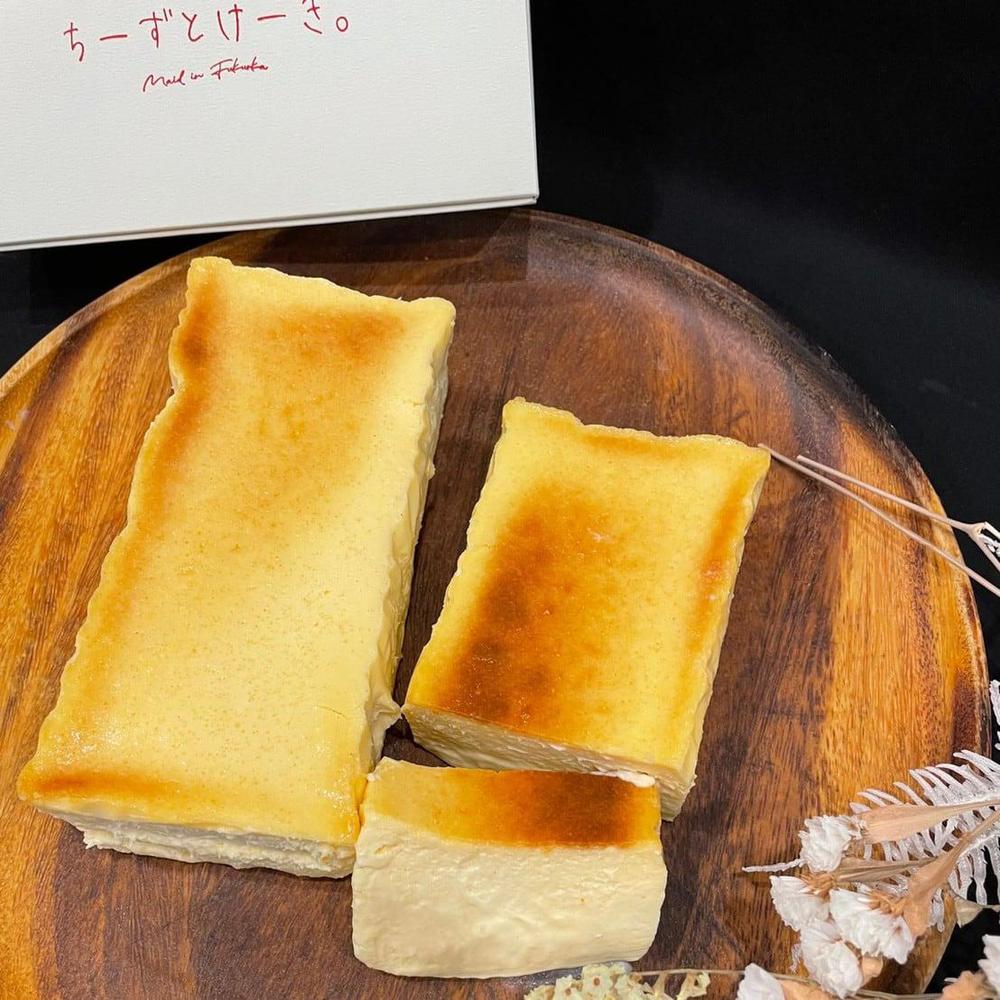 トットちゃん　おやつ便　シフォンケーキサンド　チーズケーキ　テリーヌ おやつ便 シフォンケーキサンド チーズケーキ テリーヌ - メルカリ