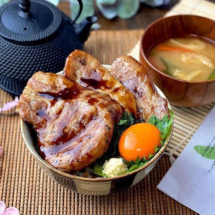 DELISH　–　MALL　ロース】北海道産豚の冷凍豚丼(3食)　豚丼くまうし