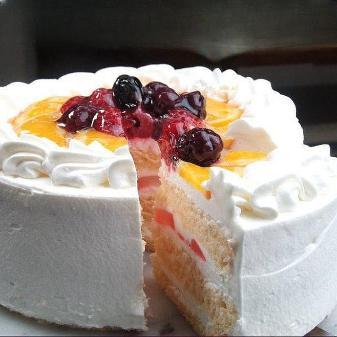 ふわふわしっとり フルーツデコレーションショートケーキ