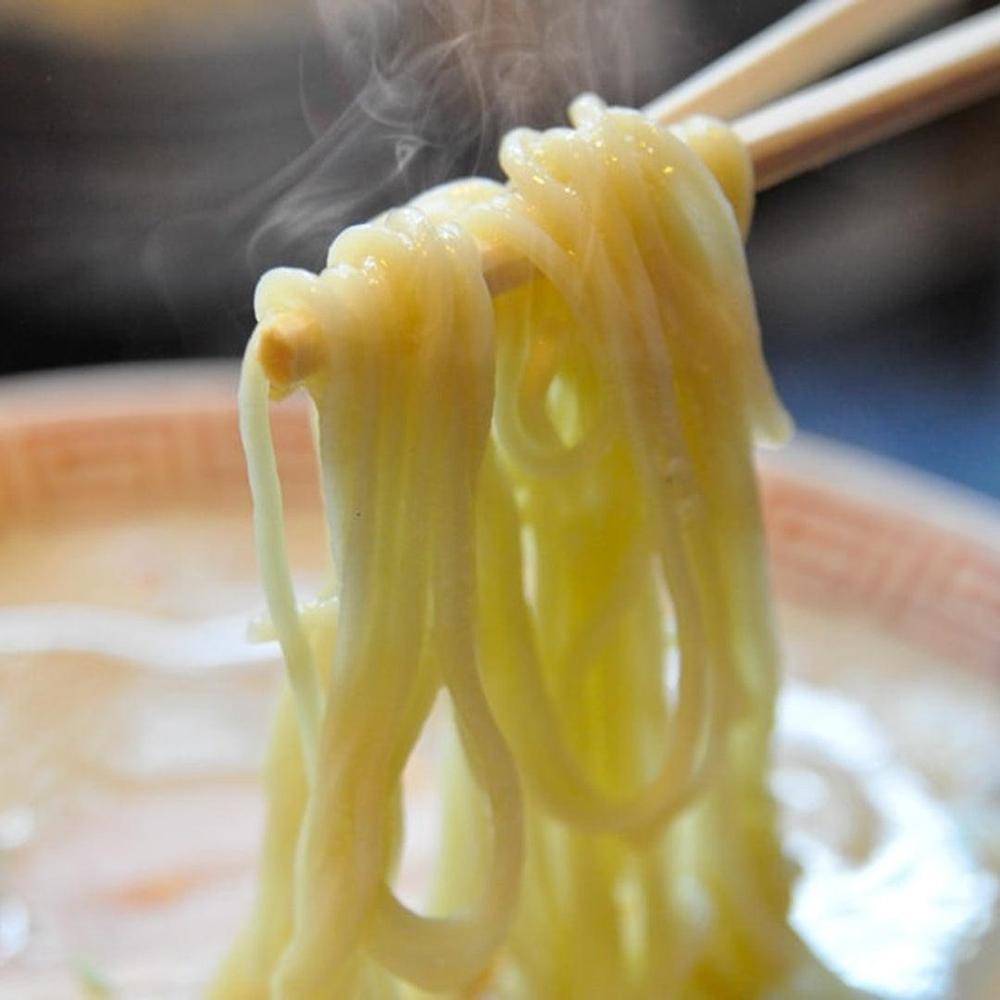博多のんぶーラーメン「屋台味」